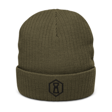 Load image into Gallery viewer, Ribbed knit beanie